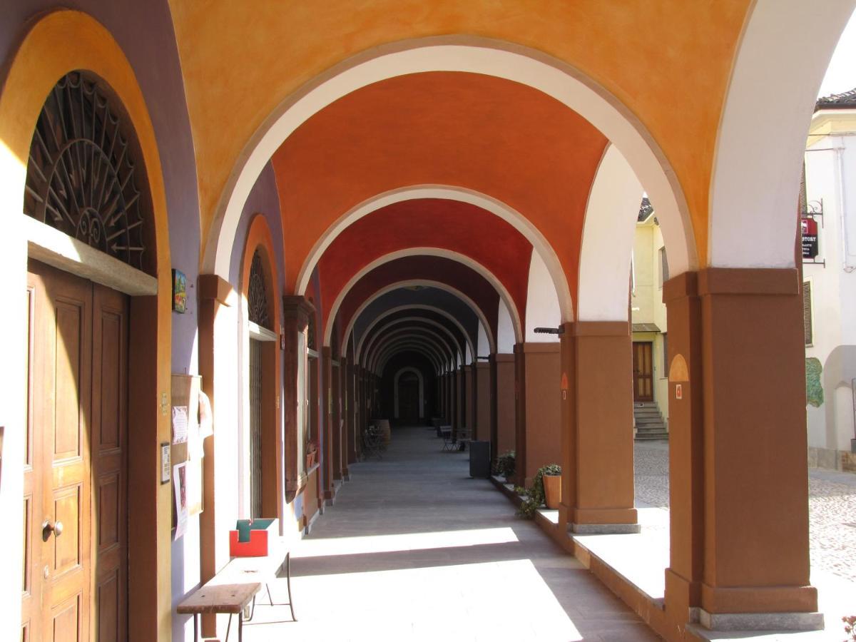 Alla Torre - Nel Cuore Del Borgo Storico Castagnole delle Lanze Ngoại thất bức ảnh