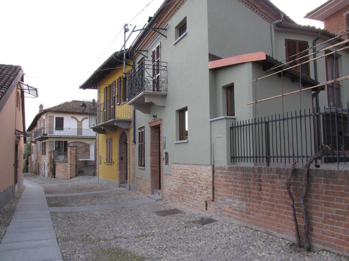 Alla Torre - Nel Cuore Del Borgo Storico Castagnole delle Lanze Ngoại thất bức ảnh
